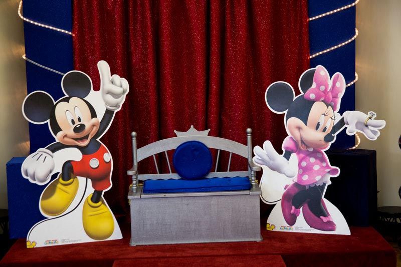  Mickey & Minnie